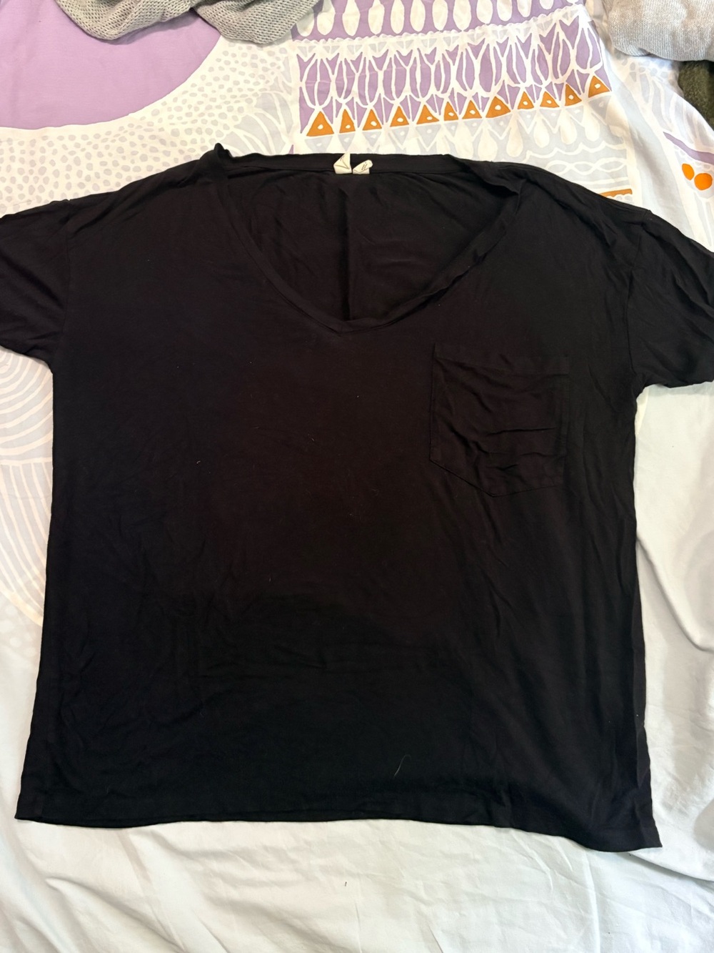 Bamboo oversized shirt Classic Black V-Neck